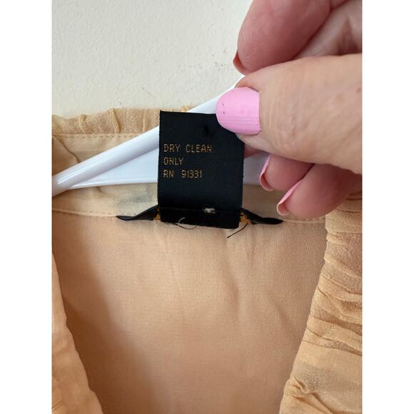 Ms Sioni Long Sleeve Pleated Button Down Silk Shirt Beige Women's Size Medium - Picture 4 of 10